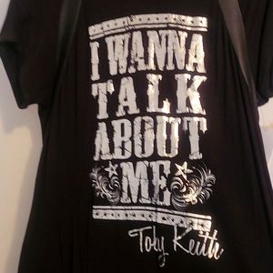 BNWT Toby Keith Small top high/low silver metallic "I want to talk about me"
